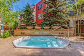 1 Bedroom Mountain Condo In The Heart Of River Run Village Within Walking Distance To Ski